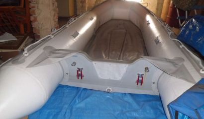 Nafukovací člun