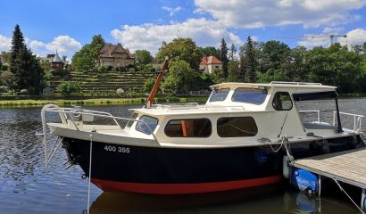 Ocelová loď holandského typu