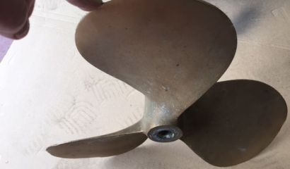 propeler - vrtule 17x12 bronz