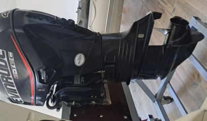 Lodní motor Evinrude 40HP, E-TEC