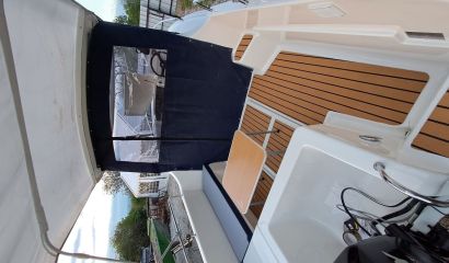 Laminátová kajutová loď + Mercury + vlek