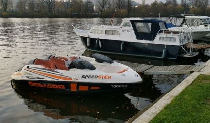 Prodám motorový člun SEADOO Speedster