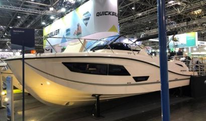 QUICKSILVER Activ 875 SUNDECK + MERCURY F 350 L6 EFI EXXLPT DTS Verado záruka 5 let