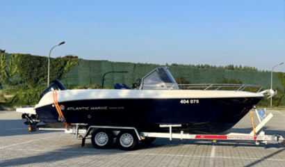 Atlantic Marine Open 670 s motorem Suzuki 140ATL a přívěsem (2000 kg)