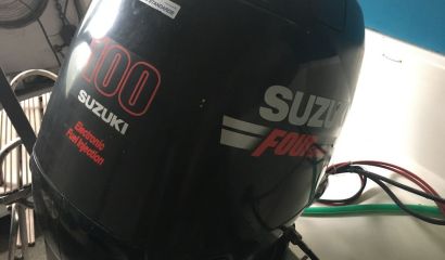 lodní motor Suzuki DF100