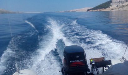 nafukovací motorový člun Quicksilver 430