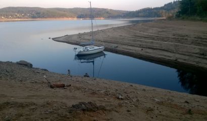 Prodám kajutovou plachetnici EMPO 630