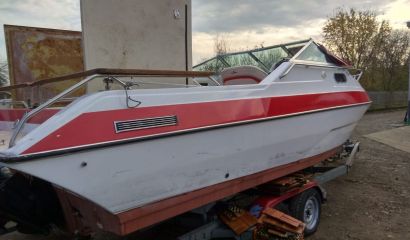 Prodám kajutovou loď