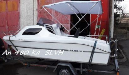 Motorový kajutový člun loď AN 480 Ka  SLVH