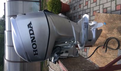 Prodám lodní závěsný motor HONDA 40HP