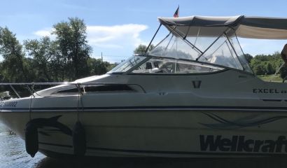 Prodam kajutovy motorový člun zn Welcraft