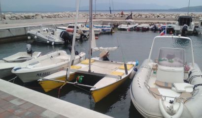 Skládací katamaran