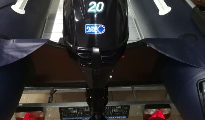 Komplet nafukovací člun s motorem a přívěsem