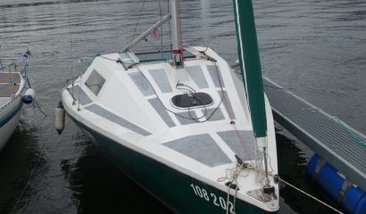 Prodej sportovní plachetnice