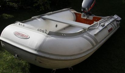 Nafukovací člun Suzumar DS 290 AL s 4HP motorem Mariner