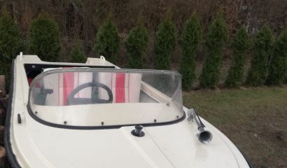 Laminátová loď FIBERLINE G10