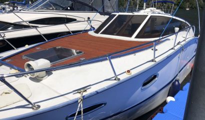 Kajutová loď NATÁLIE+Ford Excursion 6,0 TD V8+přívěs