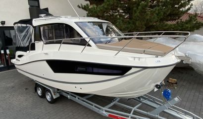 QUICKSILVER Activ 755 WEEKEND + MERCURY F 225 V6