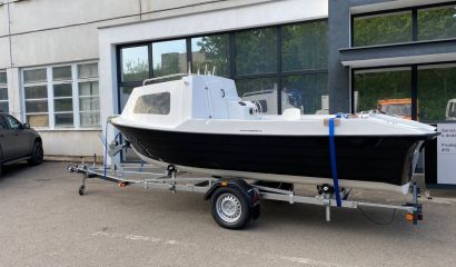 Kajutový člun  Orion 555 Fisch vč. přívěsného vozíku Brenderup 1300kg (vše nové - ihned k odběru)